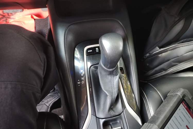 Used Toyota Corolla 2021 1.2T S-CVT Elite Edition Gear Lever