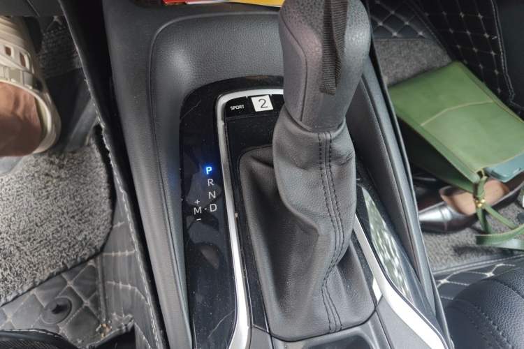 Used Toyota Corolla 2021 TNGA 1.5L CVT Elite Edition Gear Lever