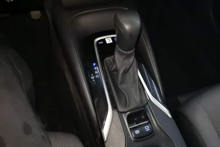Used Toyota Corolla 2021 1.2T S-CVT Pioneer Edition Gear Lever