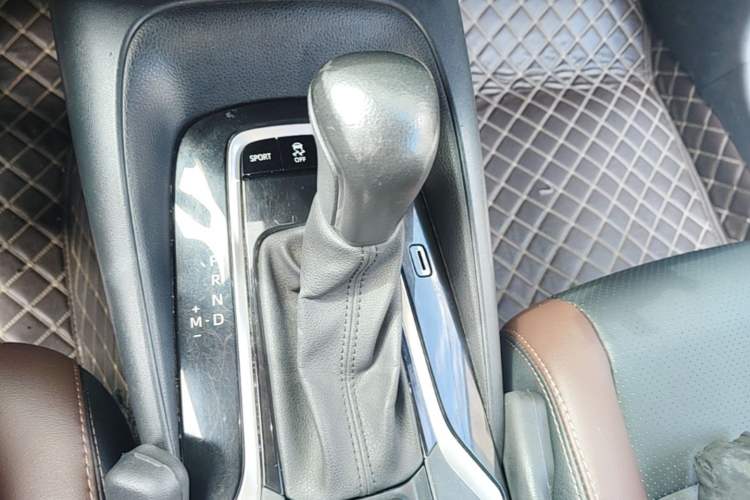 Used Toyota Corolla 2021 1.2T S-CVT Sport Edition Gear Lever