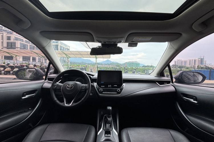 Used Toyota Corolla 2021 1.2T S-CVT Elite Edition Interior 3