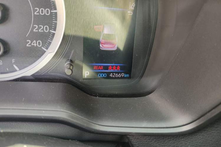 Used Toyota Corolla 2021 1.2T S-CVT Elite Edition Odometer Close Up