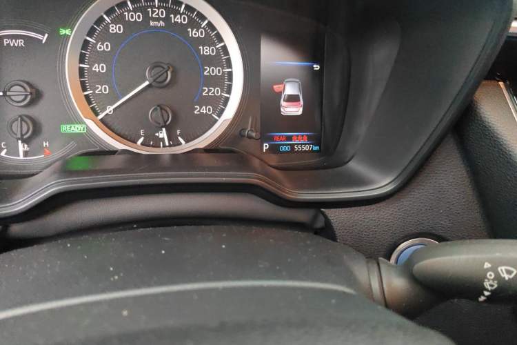 Used Toyota Corolla 2021 Dual-Motor 1.8L E-CVT Elite Edition Odometer Close Up