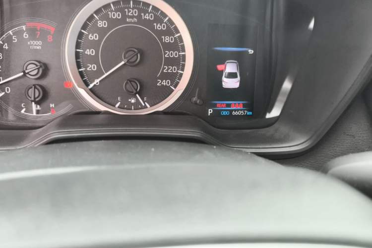 Used Toyota Corolla 2021 1.2T S-CVT Elite Edition Odometer Close Up