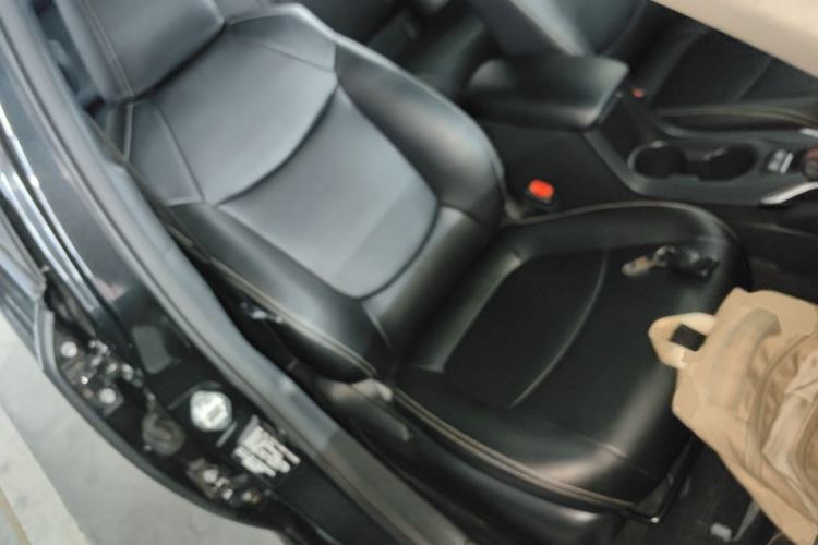 Used Toyota Corolla 2021 1.2T S-CVT Pioneer PLUS Edition Right Front Seat