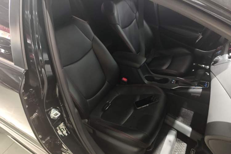 Used Toyota Corolla 2021 1.2T S-CVT Pioneer PLUS Edition Right Front Seat
