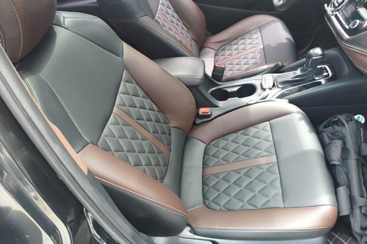 Used Toyota Corolla 2021 1.2T S-CVT Sport Edition Right Front Seat