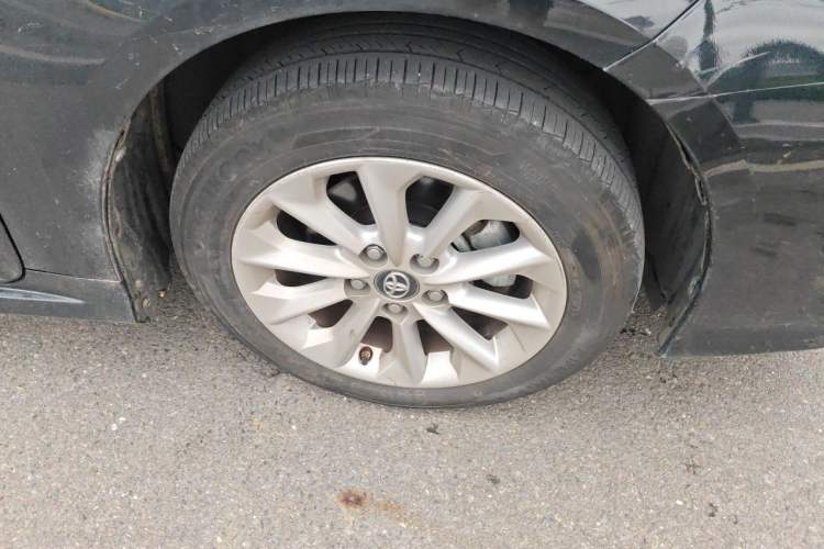 Used Toyota Corolla 2021 Dual-Motor 1.8L E-CVT Elite Edition Right Front Wheel Hub