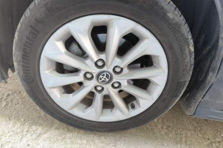 Used Toyota Corolla 2021 1.2T S-CVT Elite Edition Right Front Wheel Hub