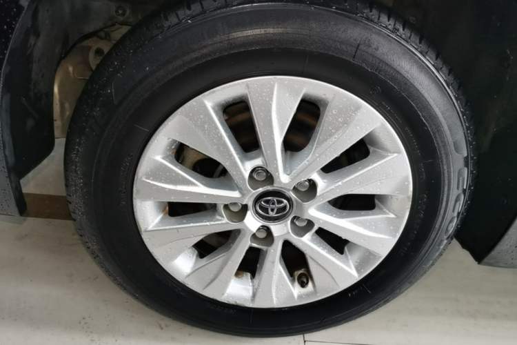 Used Toyota Corolla 2021 1.2T S-CVT Pioneer Edition Right Rear Wheel Hub