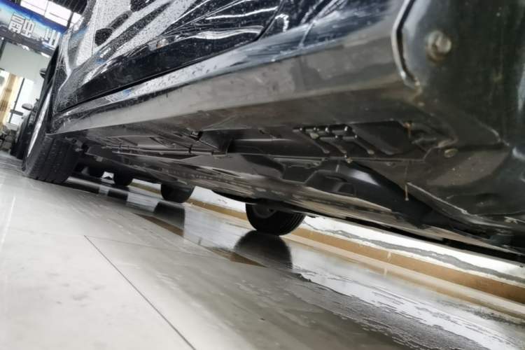 Used Toyota Corolla 2021 1.2T S-CVT Pioneer Edition Right Side Sill