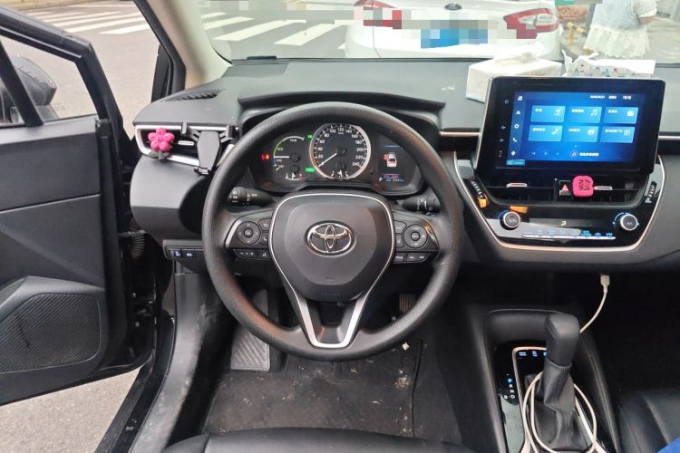 Used Toyota Corolla 2021 Dual-Motor 1.8L E-CVT Elite Edition Steering Wheel