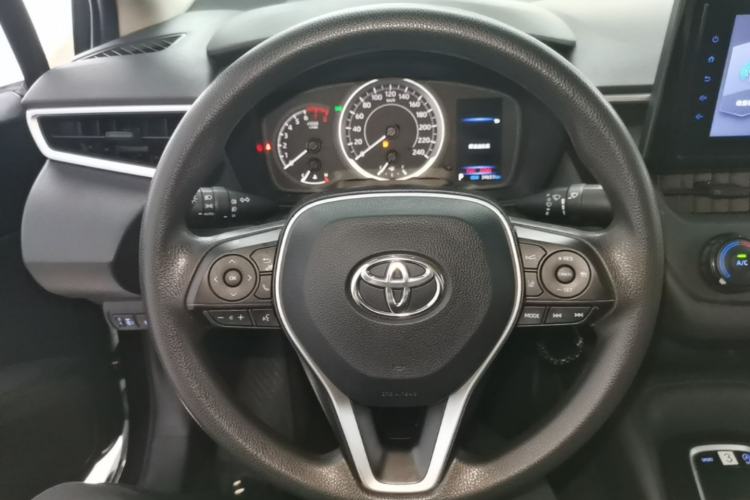 Used Toyota Corolla 2021 1.2T S-CVT Pioneer Edition Steering Wheel