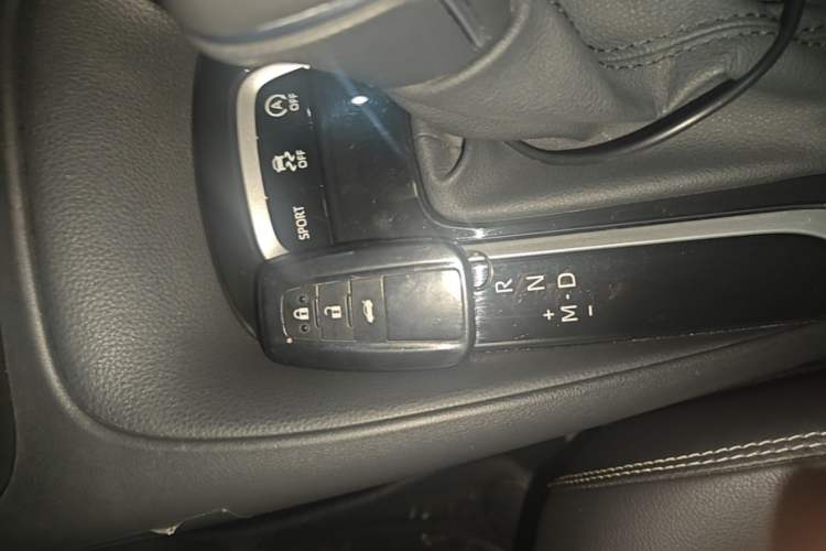 Used Toyota Corolla 2021 1.2T S-CVT Luxury Edition Vehicle Key