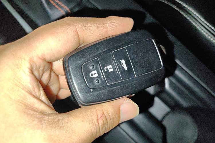 Used Toyota Corolla 2021 1.2T S-CVT Pioneer PLUS Edition Vehicle Key