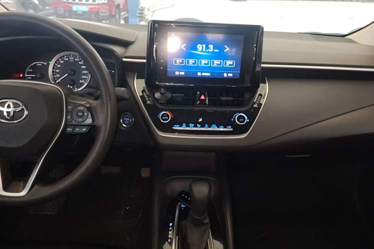 Used Toyota Corolla 2021 Dual-Engine 1.8L E-CVT Pioneer Edition Audio And AC Panel