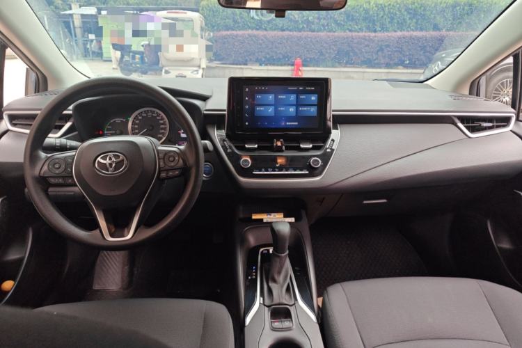 Used Toyota Corolla 2021 Dual-Motor 1.8L E-CVT Elite Edition Center Console