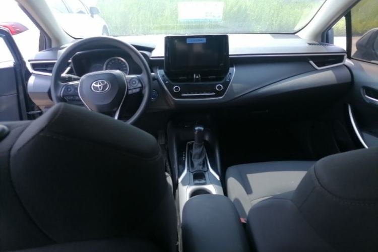 Used Toyota Corolla 2021 Dual-Engine 1.8L E-CVT Pioneer Edition Center Console