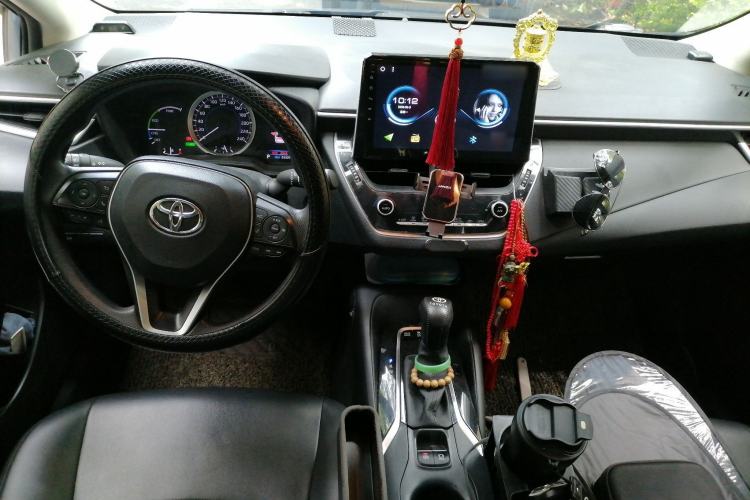 Used Toyota Corolla 2021 Dual-Engine 1.8L E-CVT Pioneer Edition Center Console