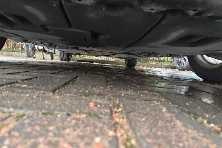 Used Toyota Corolla 2021 Dual-Motor 1.8L E-CVT Elite Edition Chassis Front