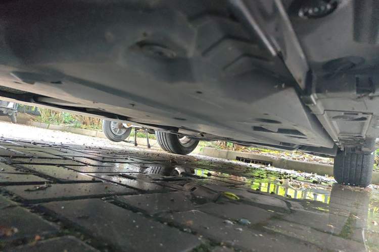 Used Toyota Corolla 2021 Dual-Motor 1.8L E-CVT Elite Edition Chassis Front Left