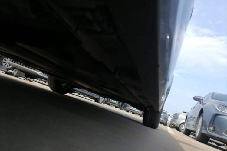 Used Toyota Corolla 2021 Dual-Engine 1.8L E-CVT Pioneer Edition Chassis Front Left