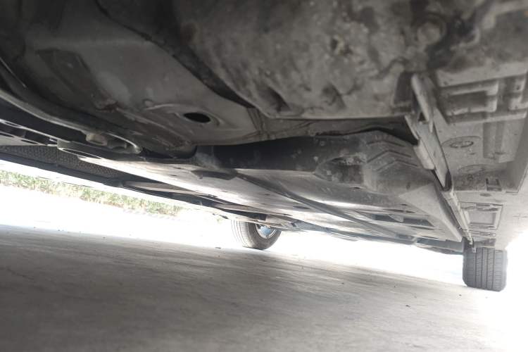 Used Toyota Corolla 2021 Dual-Engine 1.8L E-CVT Pioneer Edition Chassis Front Left