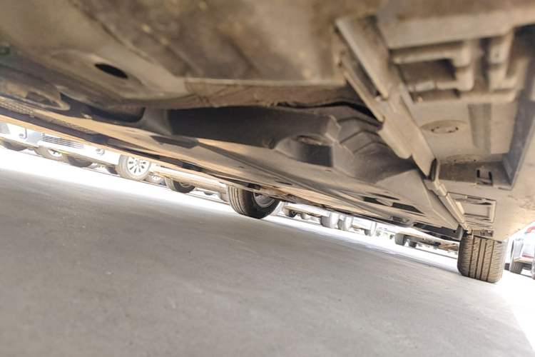 Used Toyota Corolla 2021 Dual-Engine 1.8L E-CVT Pioneer Edition Chassis Front Left