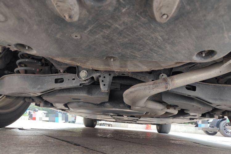 Used Toyota Corolla 2021 Dual-Motor 1.8L E-CVT Elite Edition Chassis Rear