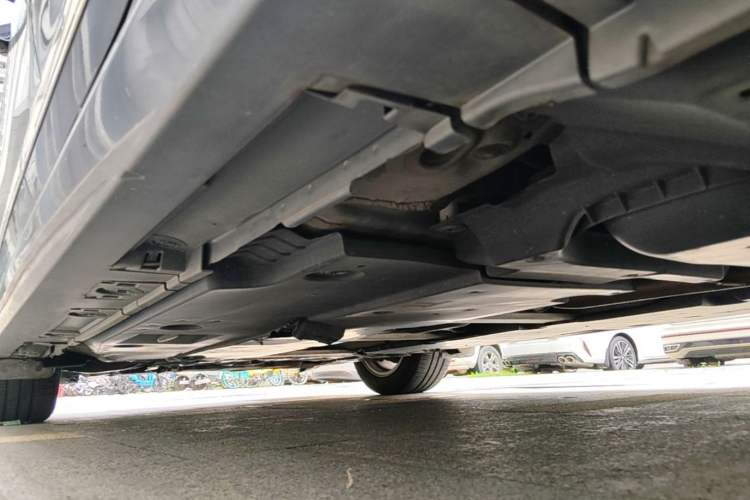 Used Toyota Corolla 2021 Dual-Motor 1.8L E-CVT Elite Edition Chassis Rear Left