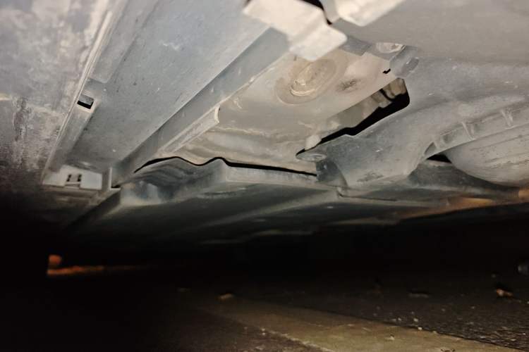 Used Toyota Corolla 2021 Dual-Motor 1.8L E-CVT Elite Edition Chassis Rear Left