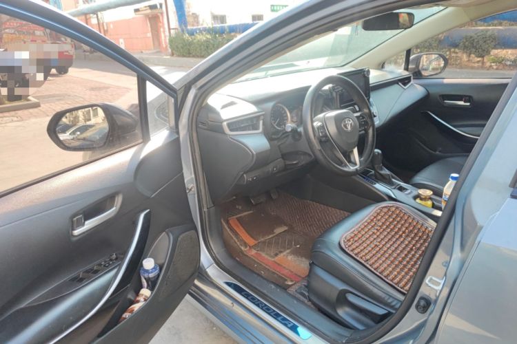 Used Toyota Corolla 2021 Dual-Engine 1.8L E-CVT Pioneer Edition Driver Seat