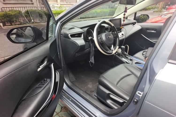 Used Toyota Corolla 2021 Dual-Engine 1.8L E-CVT Pioneer Edition Driver Seat