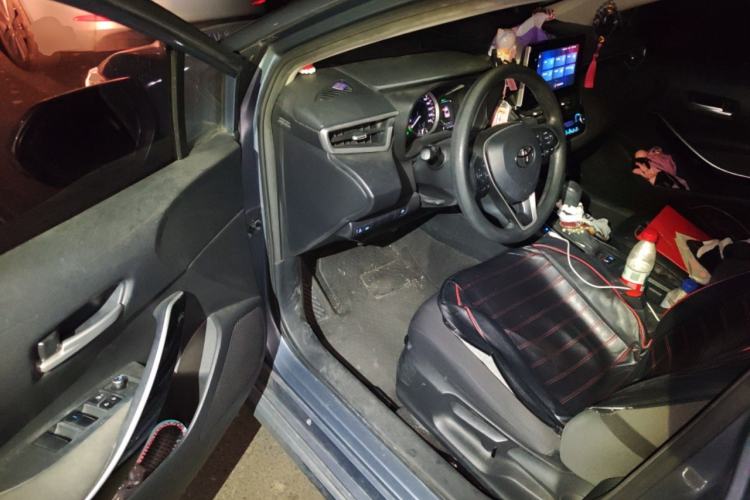Used Toyota Corolla 2021 Dual-Motor 1.8L E-CVT Elite Edition Driver Seat