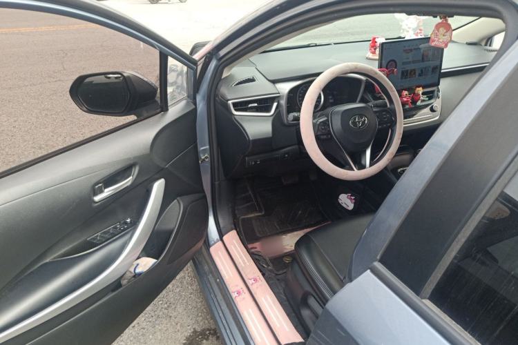 Used Toyota Corolla 2021 Dual-Motor 1.8L E-CVT Elite Edition Driver Seat