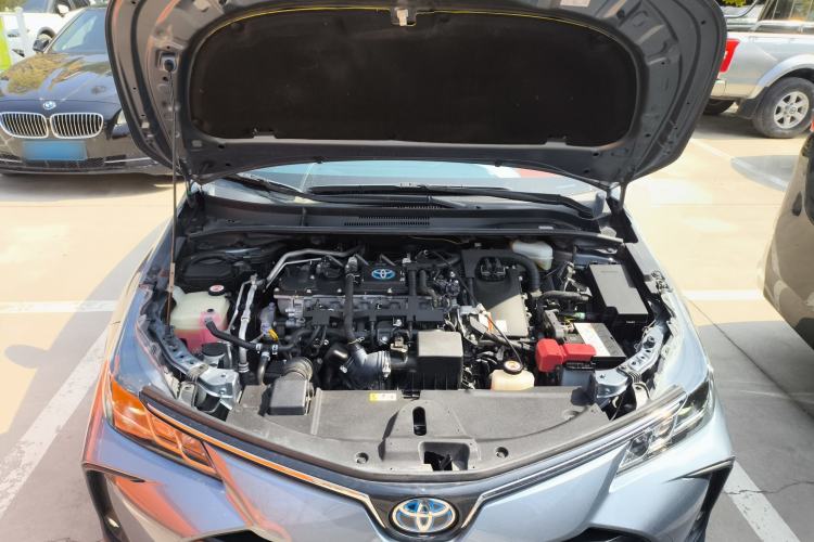 Used Toyota Corolla 2021 Dual-Motor 1.8L E-CVT Elite Edition Engine Bay