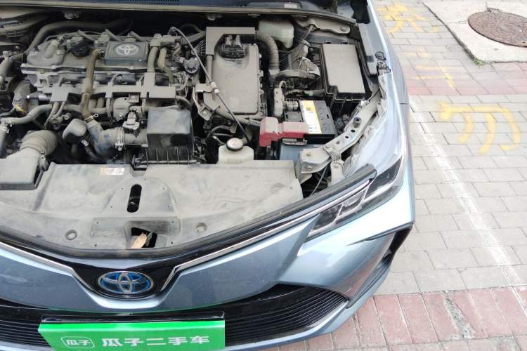 Used Toyota Corolla 2021 Dual-Motor 1.8L E-CVT Elite Edition Engine Bay Left
