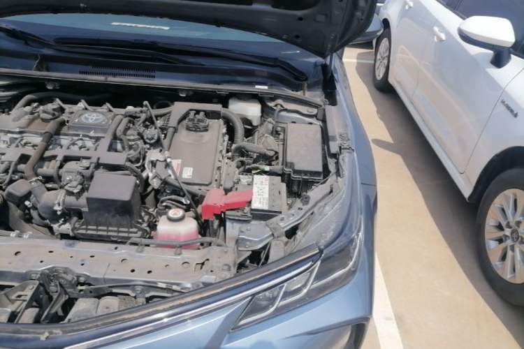 Used Toyota Corolla 2021 Dual-Engine 1.8L E-CVT Pioneer Edition Engine Bay Left