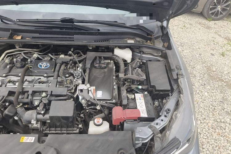 Used Toyota Corolla 2021 Dual-Motor 1.8L E-CVT Elite Edition Engine Bay Left