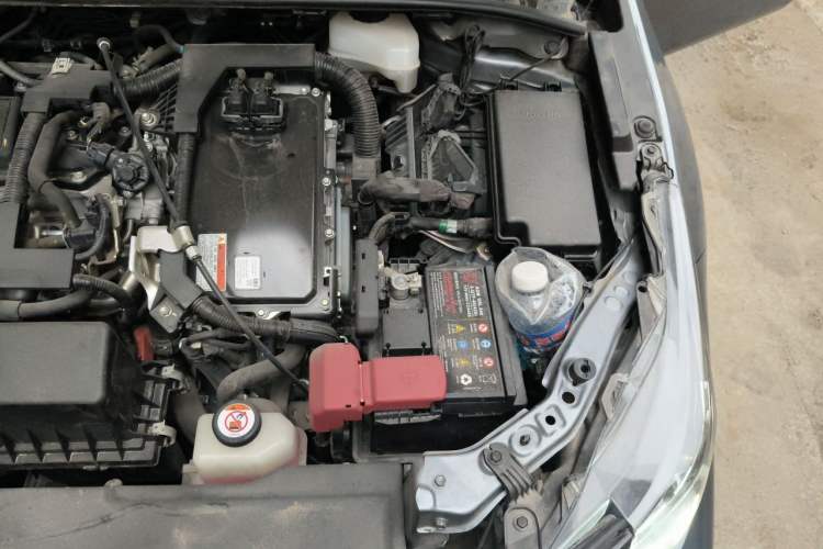Used Toyota Corolla 2021 Dual-Motor 1.8L E-CVT Elite Edition Engine Bay Left