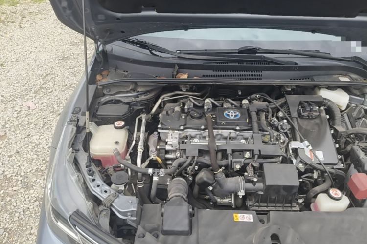 Used Toyota Corolla 2021 Dual-Motor 1.8L E-CVT Elite Edition Engine Bay Right