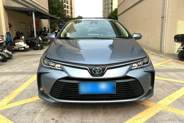 Used Toyota Corolla 2021 Dual-Motor 1.8L E-CVT Elite Edition Exterior 1