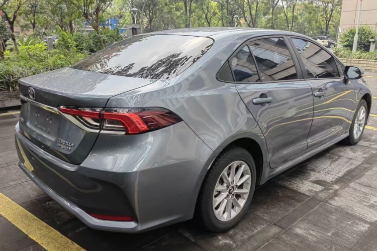 Used Toyota Corolla 2021 Dual-Motor 1.8L E-CVT Elite Edition Exterior 4