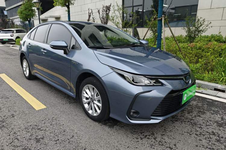 Used Toyota Corolla 2021 Dual-Motor 1.8L E-CVT Elite Edition Exterior 4