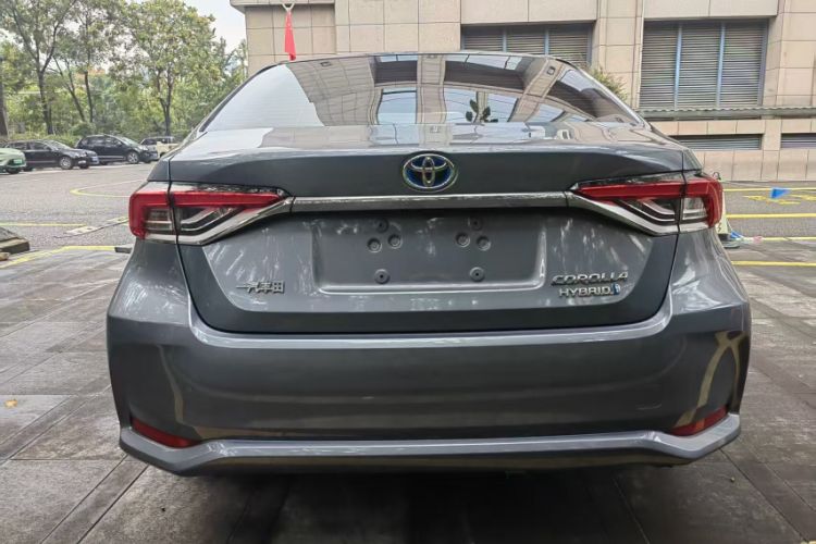 Used Toyota Corolla 2021 Dual-Motor 1.8L E-CVT Elite Edition Exterior 5