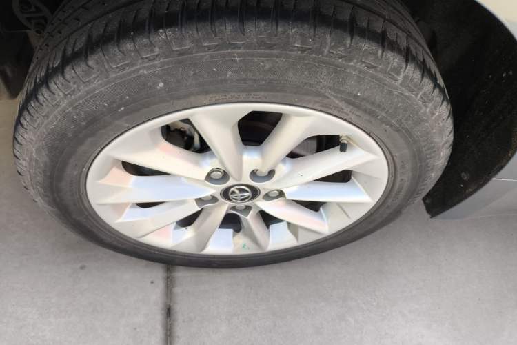 Used Toyota Corolla 2021 Dual-Motor 1.8L E-CVT Elite Edition Exterior 5