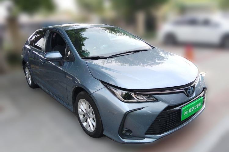 Used Toyota Corolla 2021 Dual-Motor 1.8L E-CVT Elite Edition Front Right 45 Deg