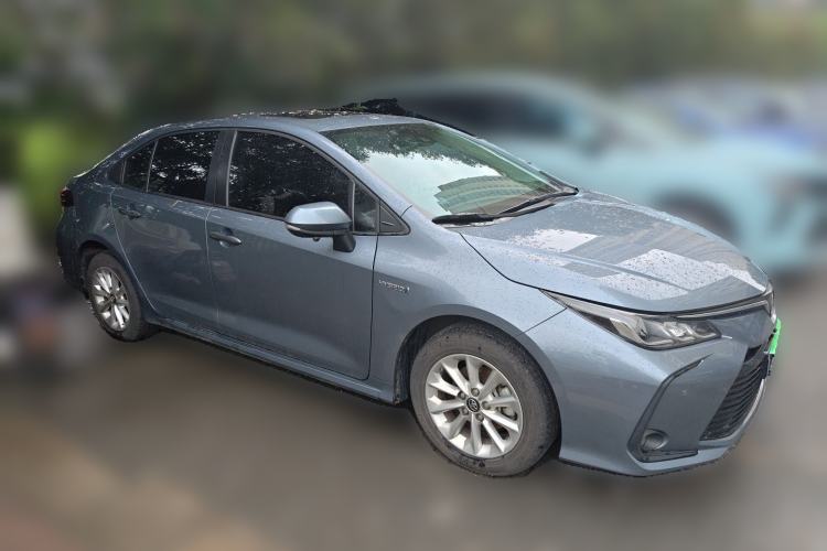 Used Toyota Corolla 2021 Dual-Motor 1.8L E-CVT Elite Edition Front Right 45 Deg