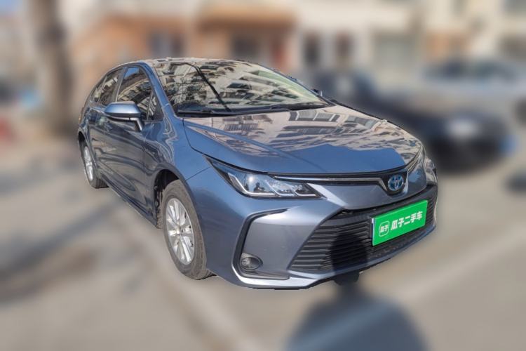 Used Toyota Corolla 2021 Dual-Engine 1.8L E-CVT Pioneer Edition Front Right 45 Deg