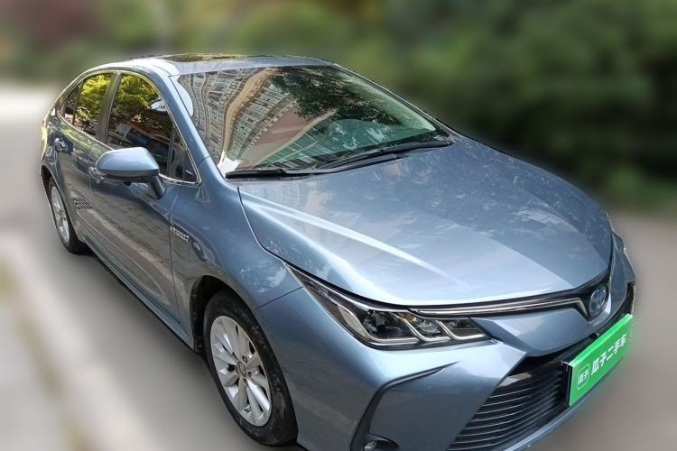 Used Toyota Corolla 2021 Dual-Motor 1.8L E-CVT Elite Edition Front Right 45 Deg